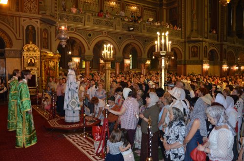 Sărbătoarea Cincizecimii în Mitropolia Banatului Poza 58005