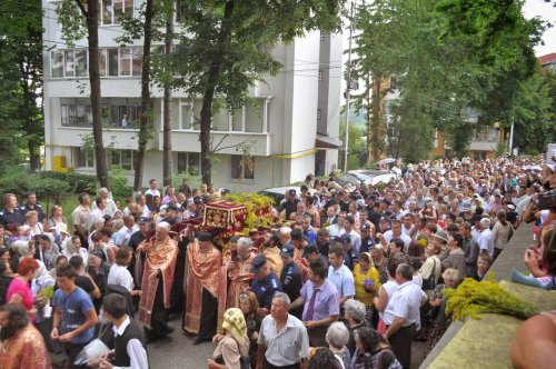 Cinstirea Sfântului Ioan cel Nou de la Suceava Poza 57910