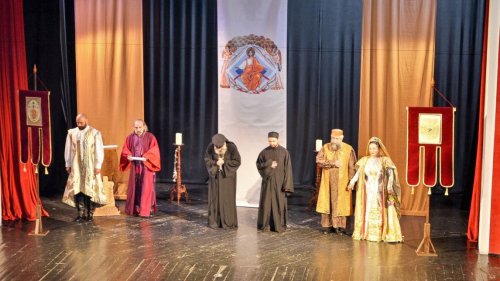 Spectacolul „Calea Adevărului”, o dramatizare a vieții și activității Sfântului Ierarh Antim Ivireanul, în cadrul Zilelor Culturii și Credinței la Deva Poza 57691
