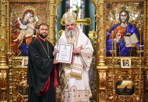 Sărbătoarea Sfinților Apostoli Petru și Pavel la Catedrala Patriarhală Poza 57528