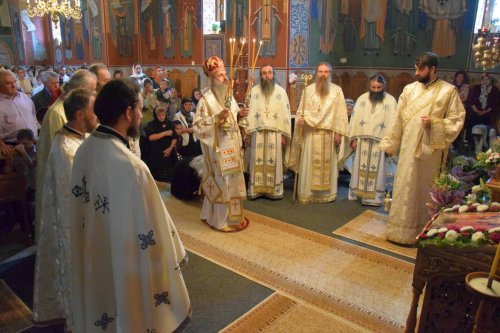 Sensul şi bucuria vieţii le găsim atunci când Îl întâlnim pe Dumnezeu Poza 57449