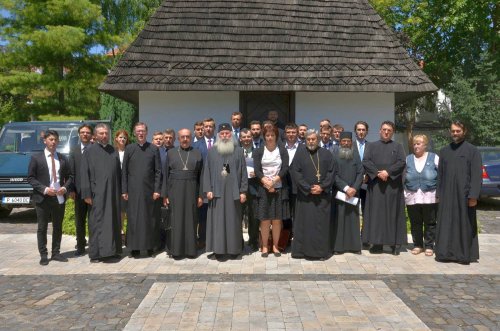 Examen de licență pentru studenții teologi din Timișoara Poza 56864