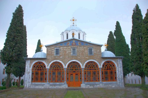 O carte despre comunitatea ortodoxă românească din Viena Poza 56761