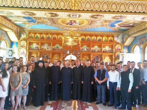 Absolvire la Facultatea de Teologie Ortodoxă din Oradea Poza 56484