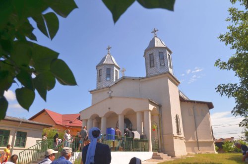 Hramul Parohiei  „Sfântul Ilie” din Ploieşti Poza 56288