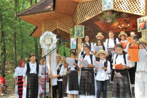 Festival de pricesne la Mănăstirea Rus, Sălaj Poza 55433