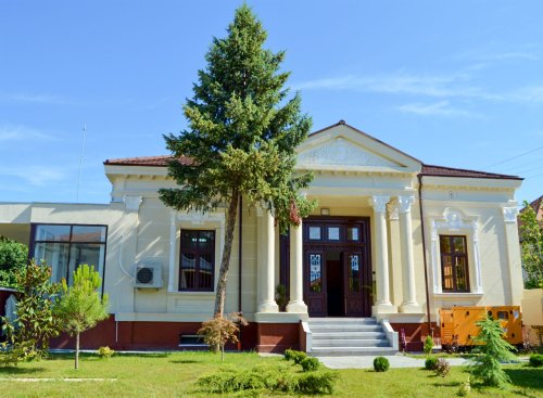 Bibliotecă digitală la Craiova Poza 55230