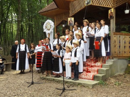 Festival de pricesne mariane pentru copii, în Episcopia Sălajului Poza 55158