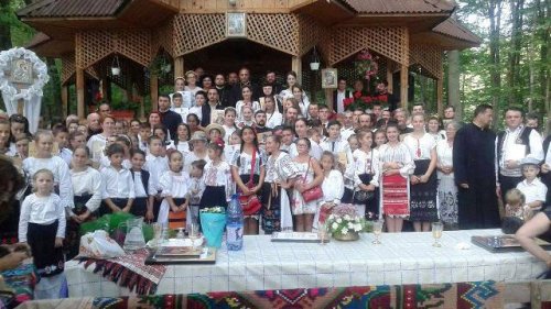 Festival de pricesne mariane pentru copii, în Episcopia Sălajului Poza 55160