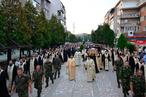 Sfântul Ierarh Nifon sărbătorit la Târgovişte Poza 55042