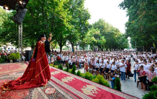 Sfântul Ierarh Nifon sărbătorit la Târgovişte Poza 55045