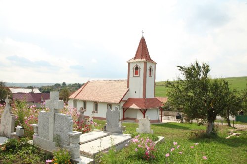 Biserica din Marpod, mărturie a credinței străbune din Ardeal Poza 53810