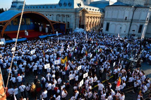 Bucureștiul, capitala tineretului ortodox Poza 53829