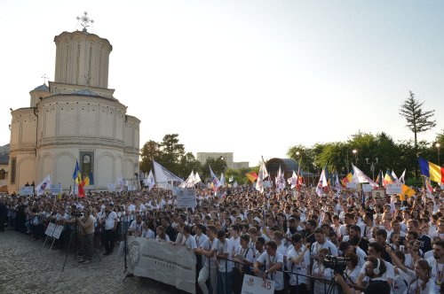 Bucureștiul, capitala tineretului ortodox Poza 53834