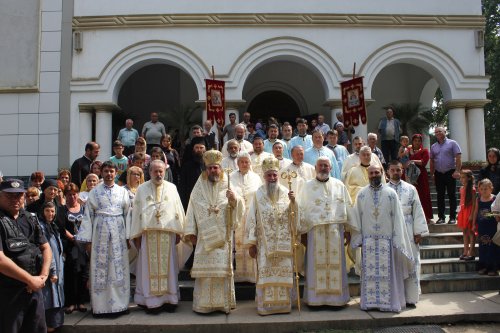 Bucurii duhovniceşti la Mănăstirea Maglavit Poza 53314