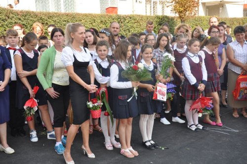 Festivităţi la început de an şcolar, în Transilvania Poza 53114