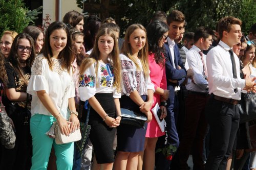 Festivităţi la început de an şcolar, în Transilvania Poza 53118
