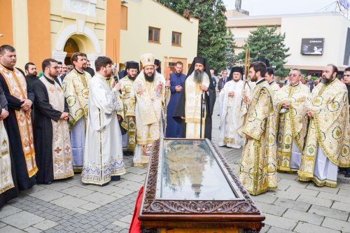 Moaștele Sfântului Iosif cel Nou la Caransebeș Poza 53061