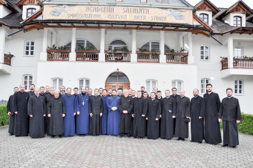 Formare pentru preoţii capelani din ţară Poza 52411