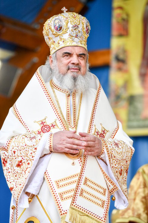 Nouă ani de la întronizarea  Patriarhului Daniel al României Poza 52033