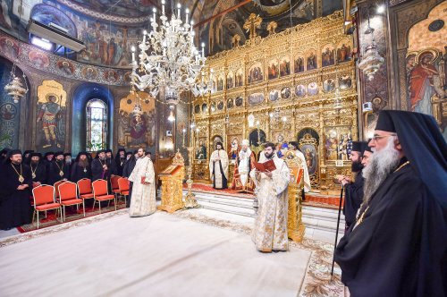 Patriarhul României a sărbătorit 9 ani de la întronizare Poza 51932