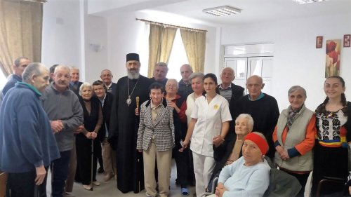 Îngrijire pentru vârstnicii din aşezămintele Arhiepiscopiei Alba Iuliei Poza 51706