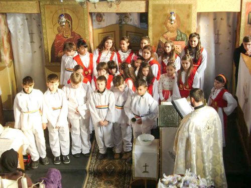 Început de an școlar la Centrul de Zi „Patriarh Miron Cristea”, Făget Poza 51658
