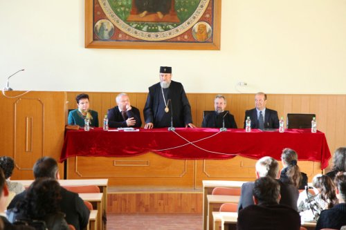 Consfătuirea profesorilor de religie din judeţul Sibiu Poza 51547