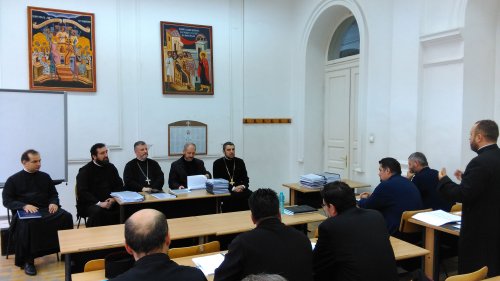 Examen de gradul I în preoţie la Bucureşti Poza 51235