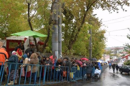 „Când ajung la sfintele moaşte, simt nişte trăiri foarte intense“ Poza 51139