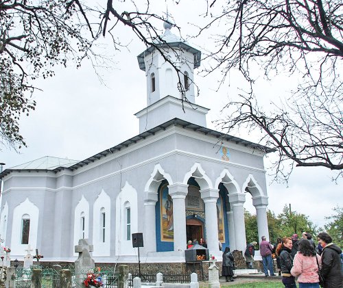Biserica „Sfântul Nicolae”, la 86 de ani de la sfinţire Poza 50881