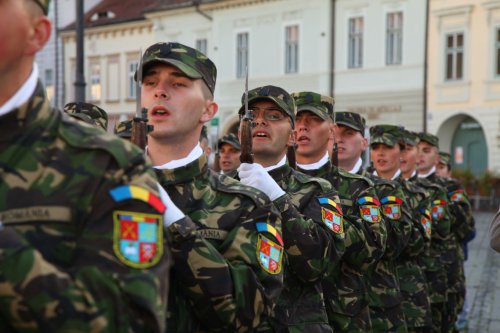 Binecuvântare pentru noii studenți militari din Sibiu Poza 50426