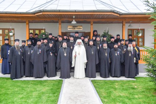 Sinaxa monahală a Arhiepiscopiei Bucureştilor Poza 49838