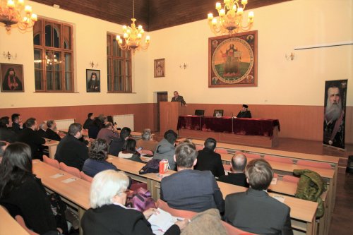 Teodor Baconschi a conferențiat la Sibiu Poza 48435