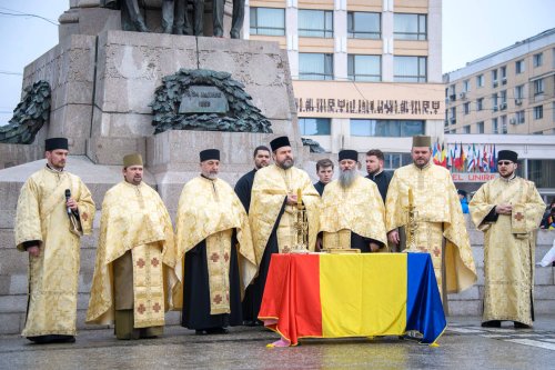 Slujbă de Te Deum la Iaşi, cu ocazia Zilei Naţionale Poza 48232