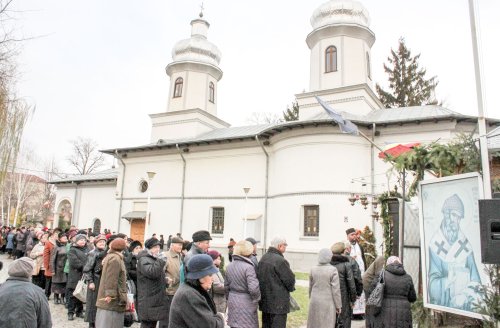 Biserica Sfântului Spiridon din Galaţi, în sărbătoare Poza 47666