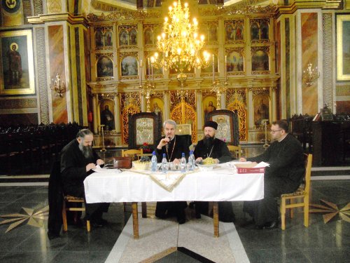 Conferinţă despre Sfântul și Marele Sinod al Bisericii Ortodoxe în Protopopiatul Bran Zărneşti Poza 47679