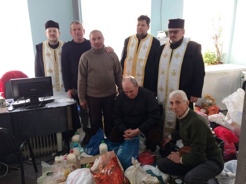 Ajutor pentru familii defavorizate şi copii asistaţi, în Maramureş Poza 47526