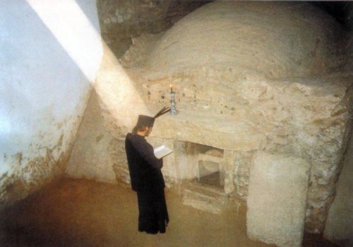 Racla Sfinților de la Niculițel, cea mai veche din lume Poza 47441
