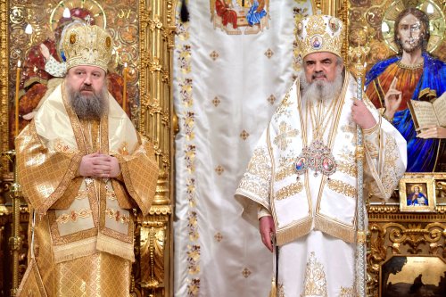 Patriarhul României şi-a sărbătorit sfântul ocrotitor Poza 47363