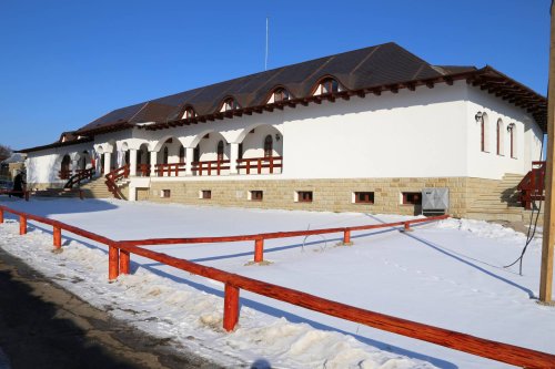 A fost inaugurat sediul Centrului eparhial Suceava Poza 45788