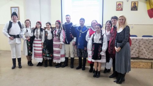 Evenimente culturale şi ştiinţifice la Liceul Ortodox din Oradea Poza 45480