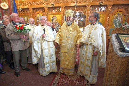 Paroh nou la Biserica „Sfinții Apostoli” din Sibiu       Poza 45143