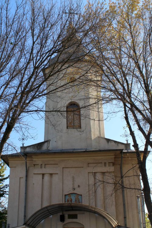 Pelerinaj la Biserica „Sfântul Mina“ din Bârlad Poza 44878