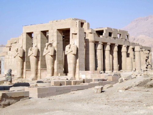 Istorie și legende în nisipul Egiptului Poza 44795