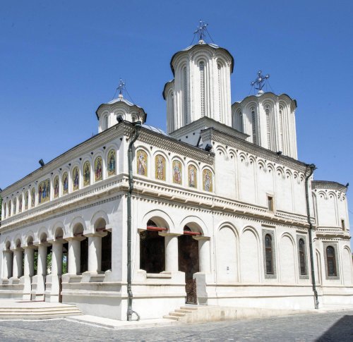 Program liturgic special la Catedrala Patriarhală Poza 43900