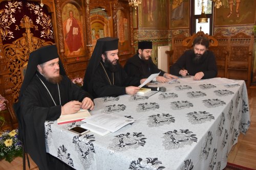 Sinaxă monahală în Episcopia Caransebeșului Poza 43775