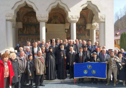 Slujiri arhiereşti în Duminica întâi din Postul Sfintelor Paşti   Poza 43416