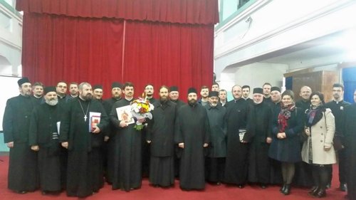 Conferinţă duhovnicească la Liceul Teologic „Episcop Melchisedec“ din Roman Poza 42836