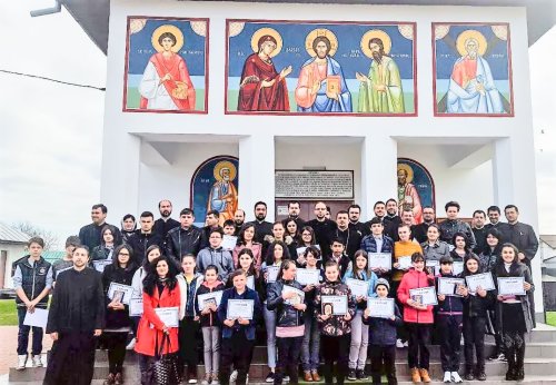 Concursul național de creație „Icoana și școala mărturisirii” în Arhiepiscopia Târgoviștei Poza 42378
